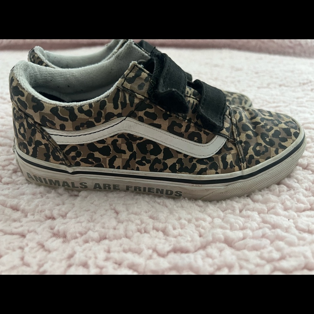 Big kids leopard print vans